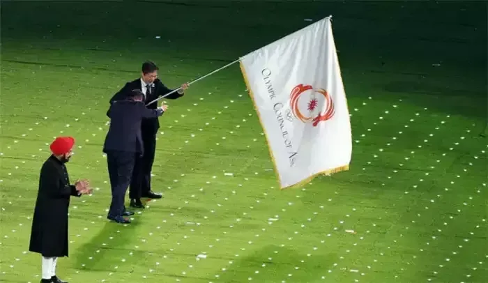 The Flag being handed over ... Asian Games 2023 Closing ceremony live: 19th Hangzhou Asian Games declared closed