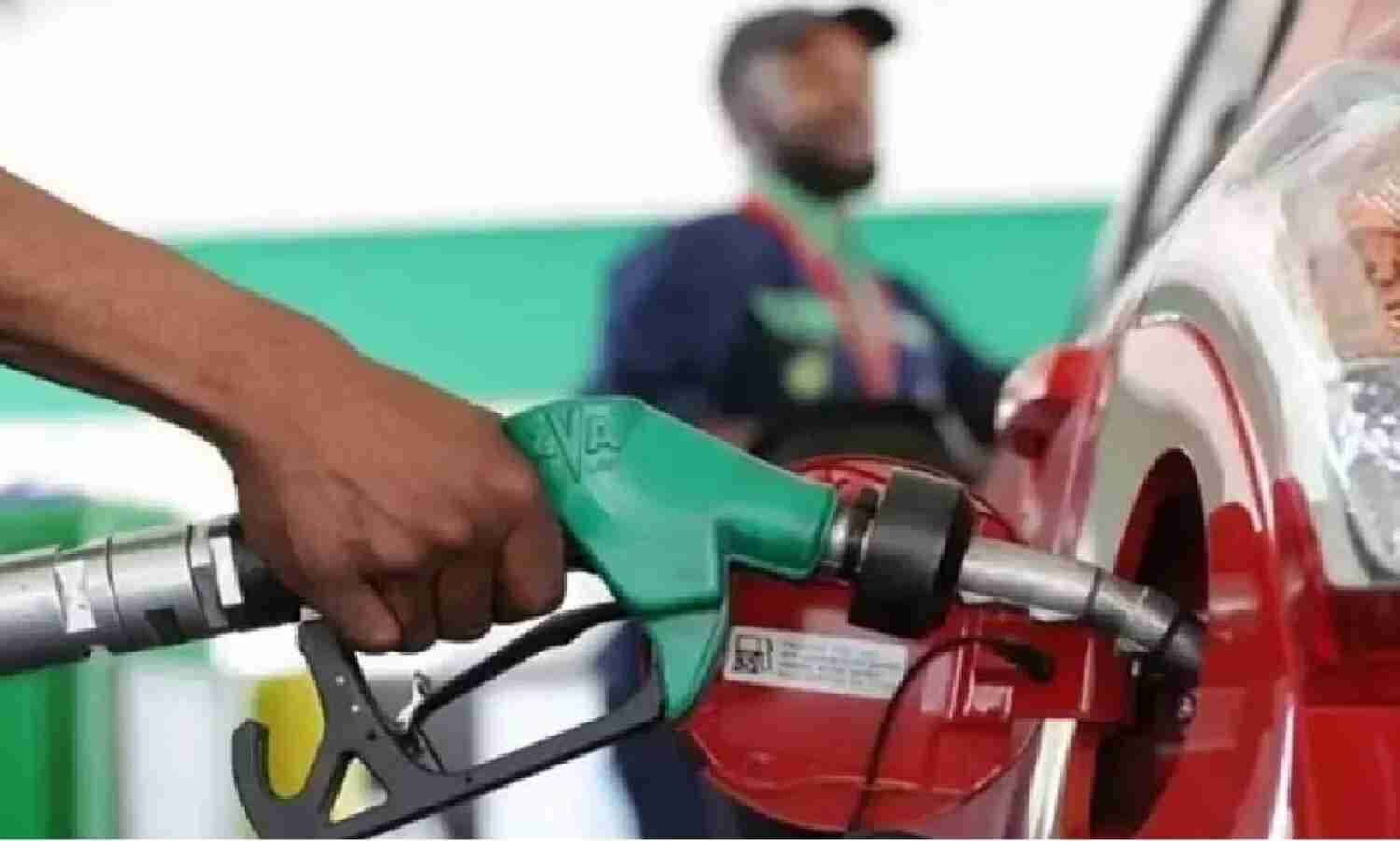 Petrol, diesel prices remain unchanged for 311th day in Chennai