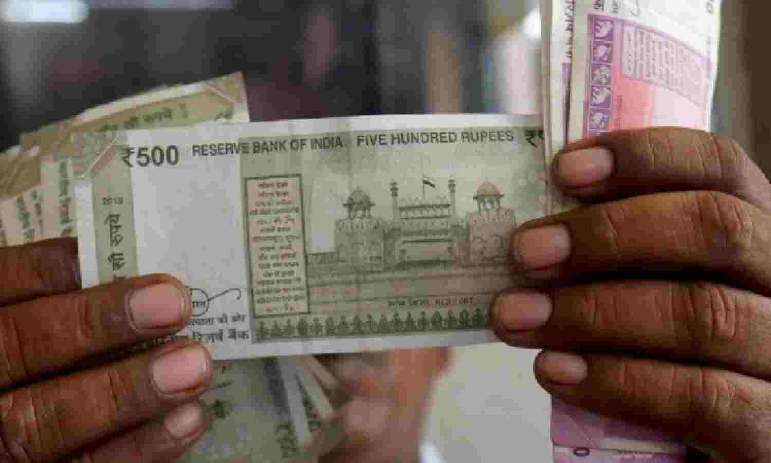 Rupee rises 9 paise to 82.31 against US dollar in early trade