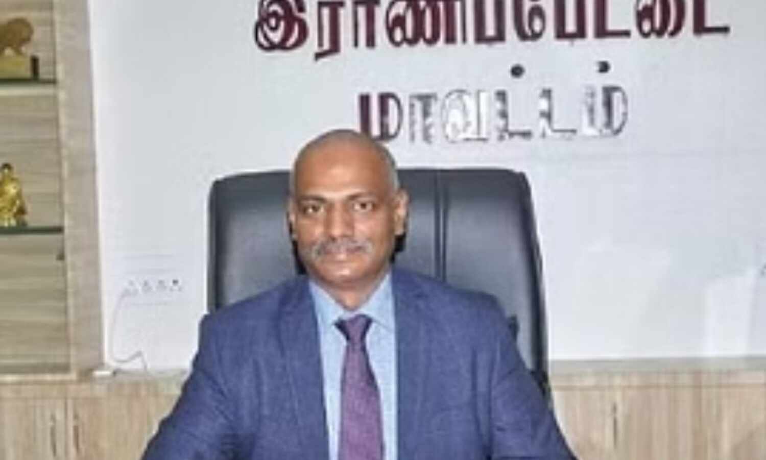 Tirupattur collector locks door for late comers to coordination council meeting