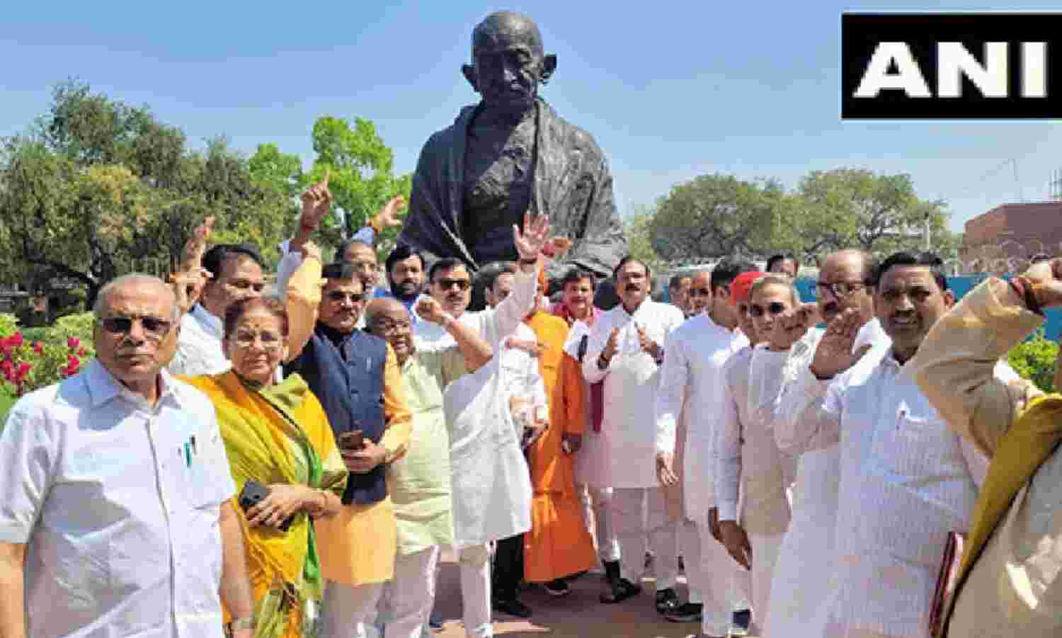 BJPs OBC MPs hold protest at Parliament, demand apology from Rahul