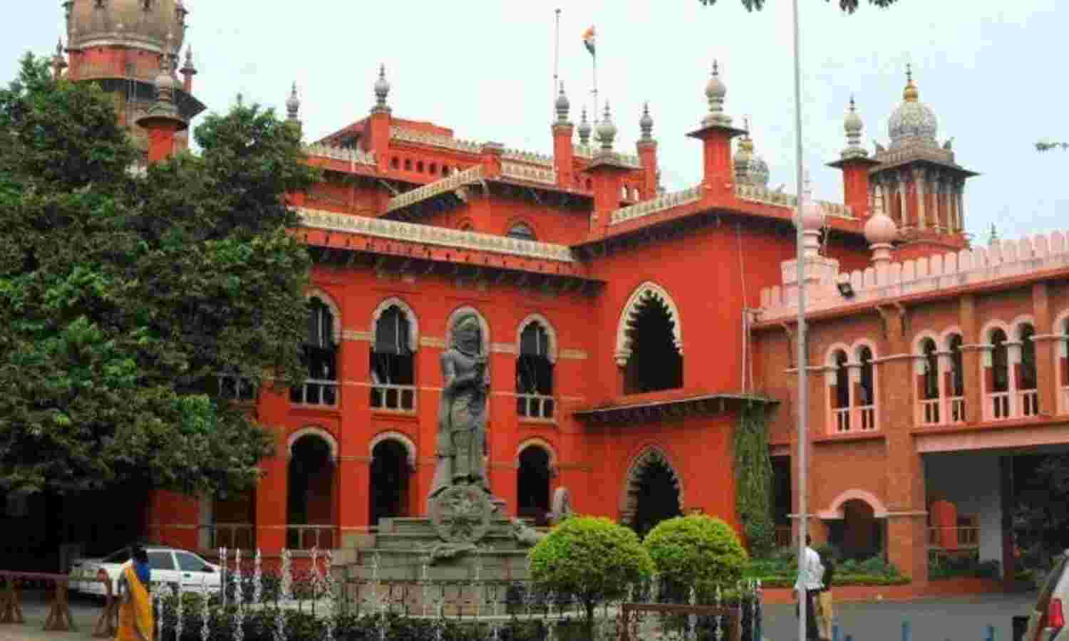 EPS files caveat petition against OPS’ appeal in Madras HC