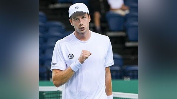 Miami Open: Botic, Sinner advance to round of 16