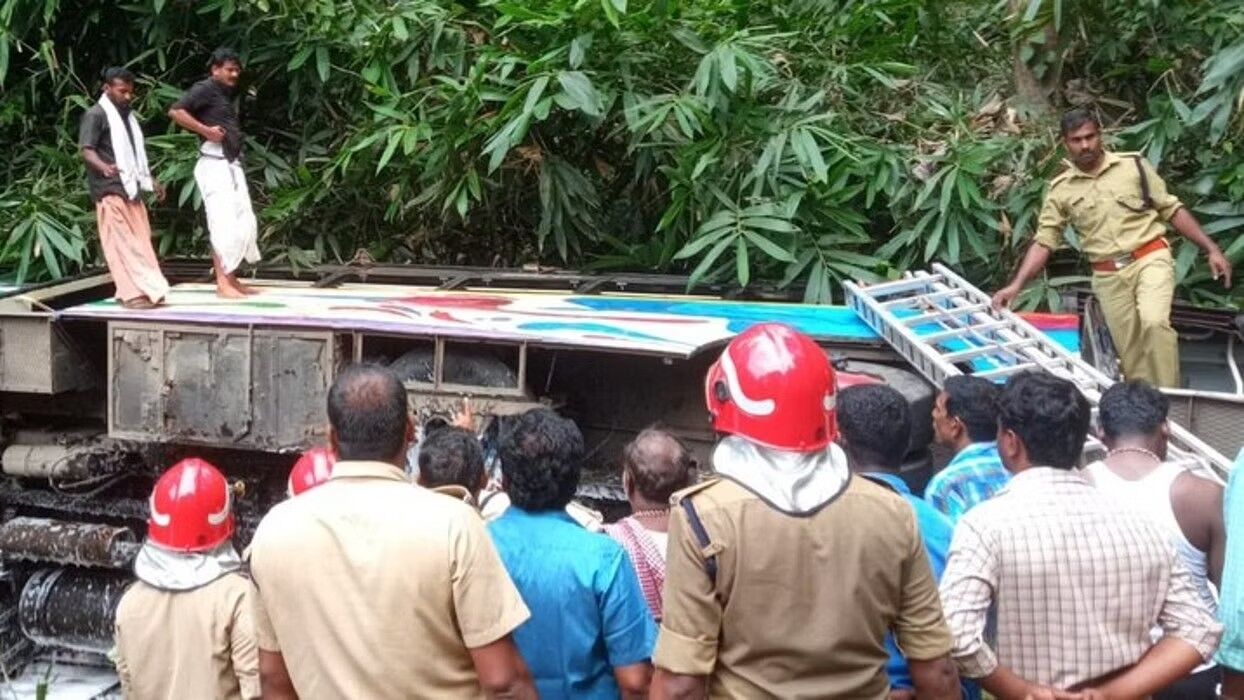 62 Sabarimala pilgrims from TN injured as bus falls into gorge in Kerala 62 Sabarimala pilgrims from TN injured as bus falls into gorge in Kerala
